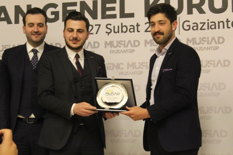 Gaziantep Genç Müsiad’da Bayrak Değişimi