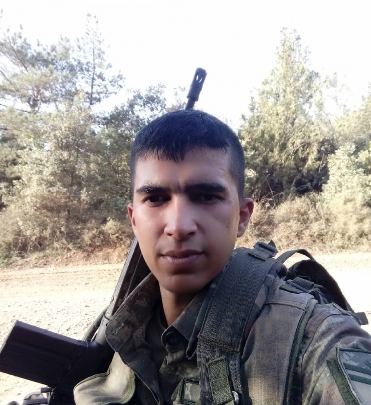 Yaralı Askerden Duygu Dolu Paylaşım: “En Kısa Sürede İyileşip Görevime Döneceğim”