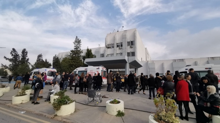 Kktc’deki Hastane Yangınında 2 Kişi Hayatını Kaybetti