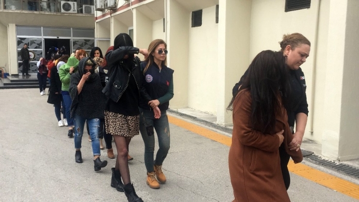 Dolandırıcıların Notları Şaşırttı: "Çok Mal, İptal Dolandırıcı Olduğumuzu Anladı"