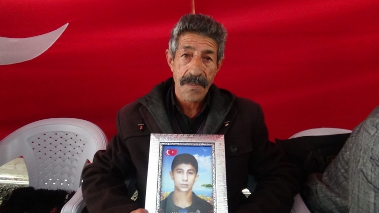 Hdp Önündeki Evlat Nöbeti 179’uncu Gününde