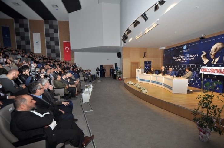 Rektör Zorlu: "Erbakan Hoca Hiçbir Zaman Statükonun Adamı Olmamıştır"