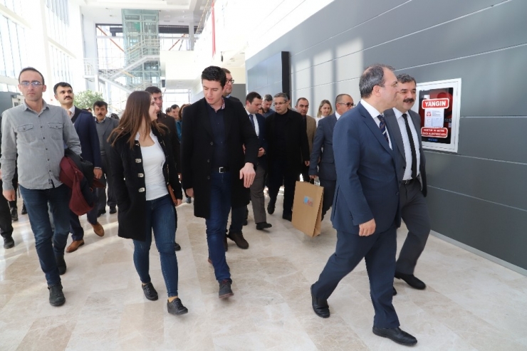 Aselsan Kapılarını Teknoloji Üniversitesine Açtı