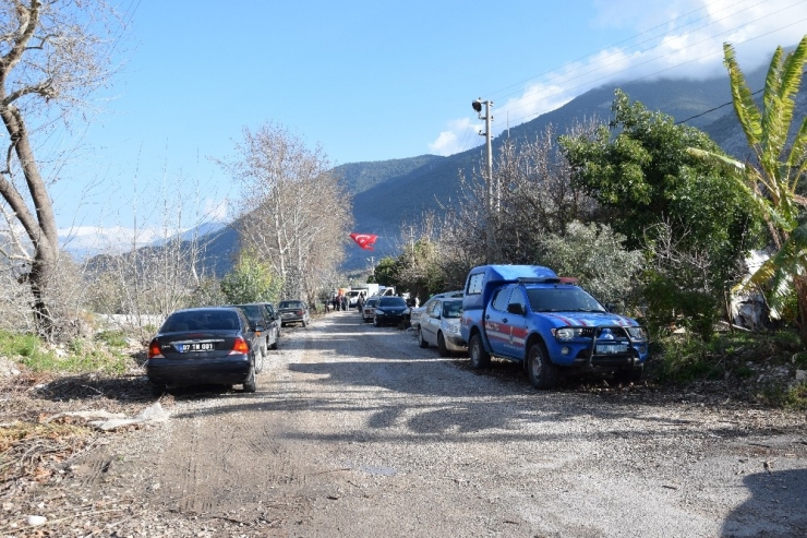 Şehidin Acı Haberi Finike’deki Ailesine Ulaştı