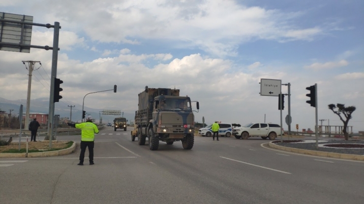 İdlib’e Sevkıyatlar Sürüyor