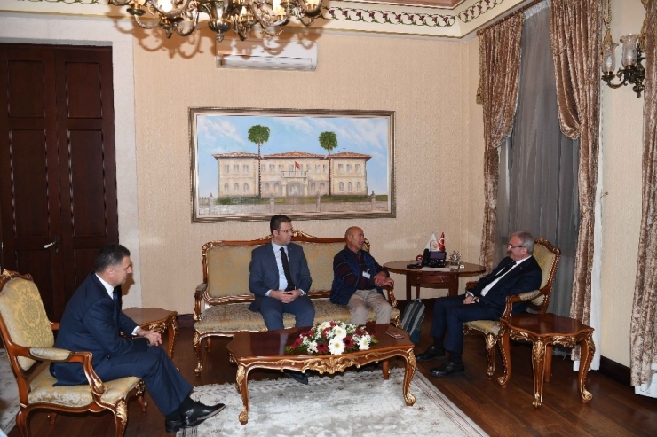 Vali Karaloğlu’dan Eğitime Destek Çağrısı