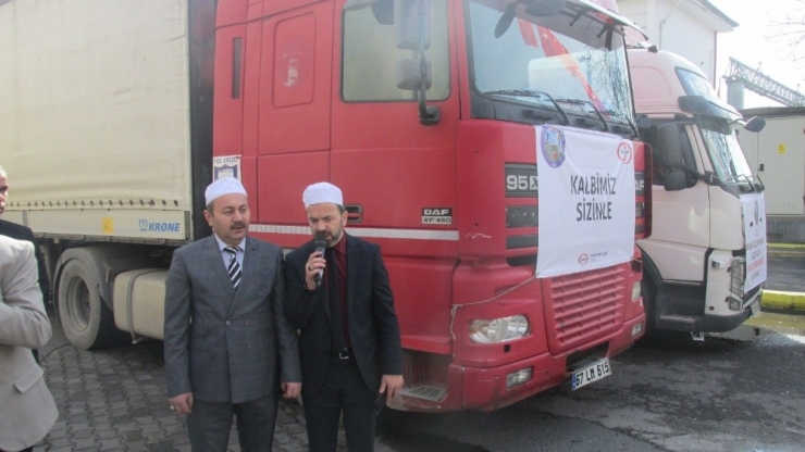 2 Tır Dolusu Yardım Deprem Bölgesine Gönderildi