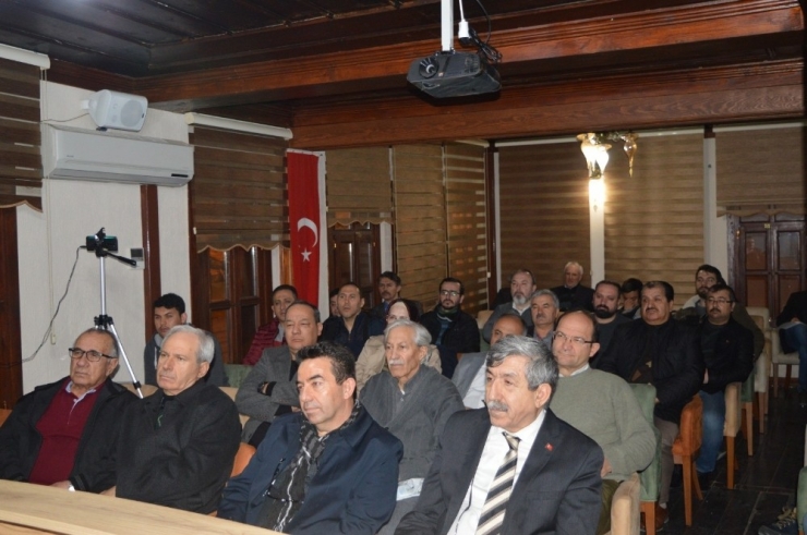 Prof. Dr. Yıldırım’dan Eskişehir Türk Ocağı’nda ‘Kandil’ Sohbeti Konulu Konferans