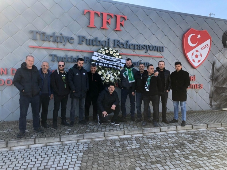 Bursasporlu Taraftarlardan Tff’ye Protesto