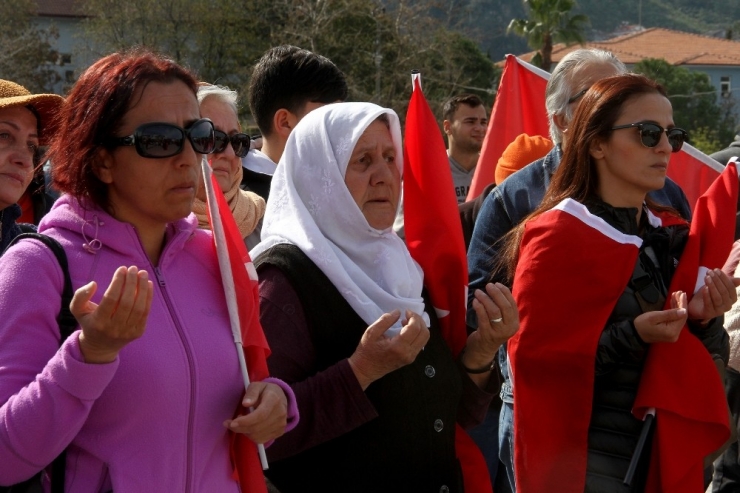 Fethiye’de, İdlib Şehitleri İçin Yürüyüş Ve Konvoy Düzenlendi