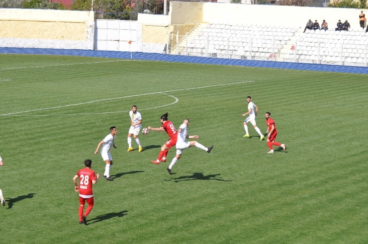 Tff 3. Lig: Osmaniyespor Fk: 2 - Batman Petrolspor: 1