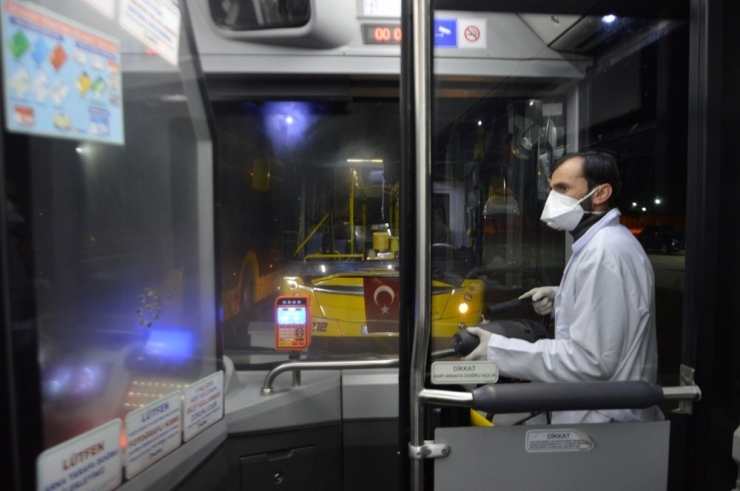 Malatya’daki Otobüslerde Dezenfekte Çalışması