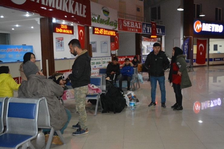 Ab’ye Deniz Yoluyla Geçemeyen Göçmenler, Karayolunu Seçti