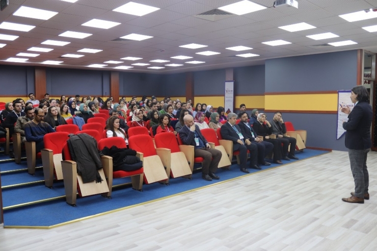 Ağrı’da "Öğretmen Eli" Projesi