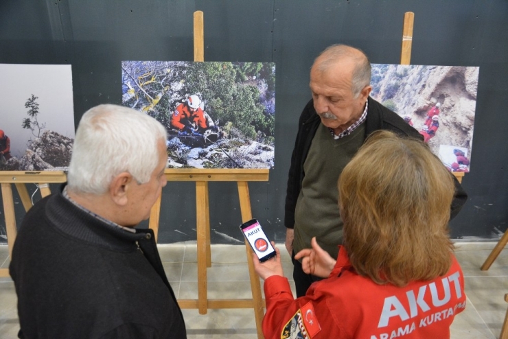 Akut Mersin Ekibinden Fotoğraf Sergisi