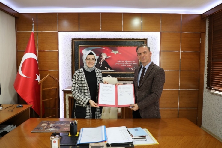 ’Bebek Kütüphanesi’ İçin Protokol İmzalandı