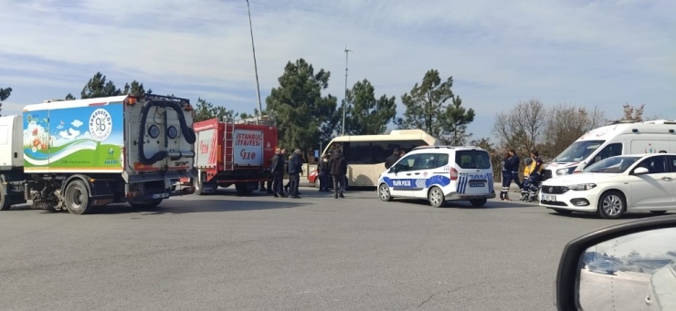 Arnavutköy’de Trafik Kazası:1 Ölü,3 Yaralı
