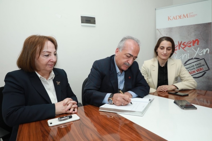 Rektör Çomaklı, Kadem Yönetimiyle Bir Araya Geldi