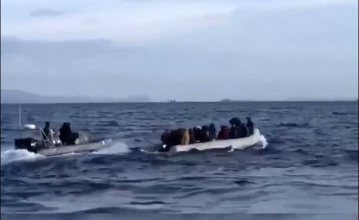 Yunanlıların Ölüme Terk Ettiği Göçmenleri Sahil Güvenlik Kurtardı