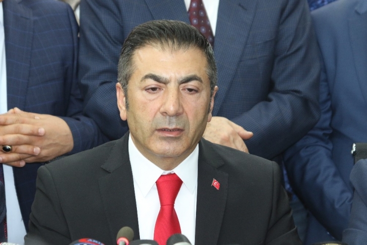 Başkan Erdoğan: “Ordumuzun Zafere Koşması İçin Üzerimize Ne Düşerse Yapmaya Hazırız”