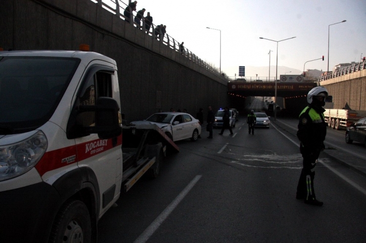 Alt Geçitte Faciadan Dönülen Kazada İki Kişi Yaralandı