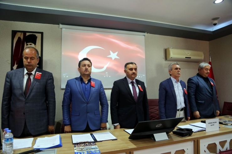 Develi Belediyesi Meclisinde Şehitler İçin Dua Edildi