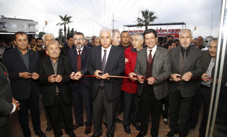 Döşemealtı’nın İlk Avm’si Kapılarını Açtı