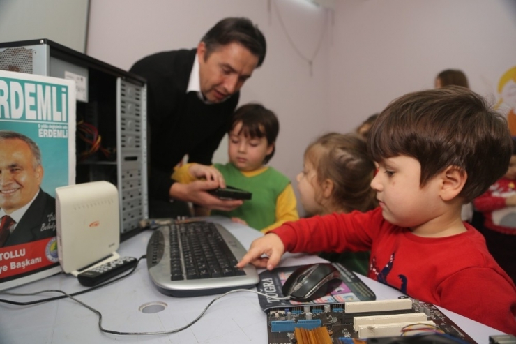 Erdemli Belediyesi, Miniklere Meslekleri Tanıtıyor