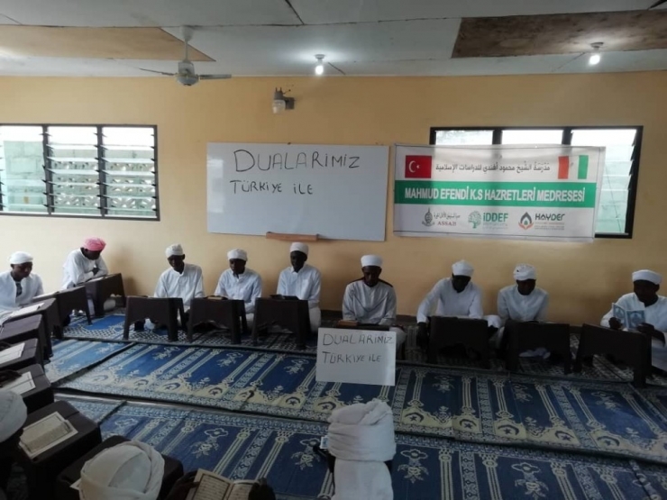 İddef Medreselerinden Mehmetçik’e Dua