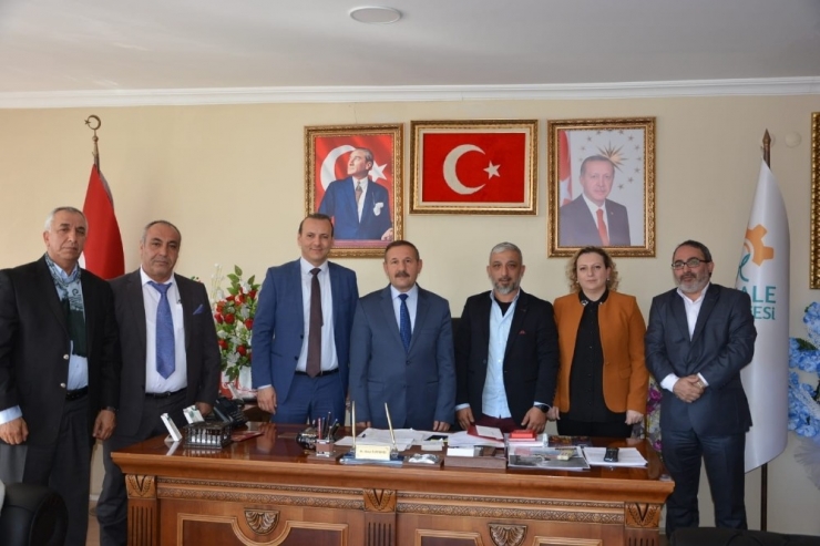 Aşkale Dernekler Federasyonu Yönetimi Aşkale’de