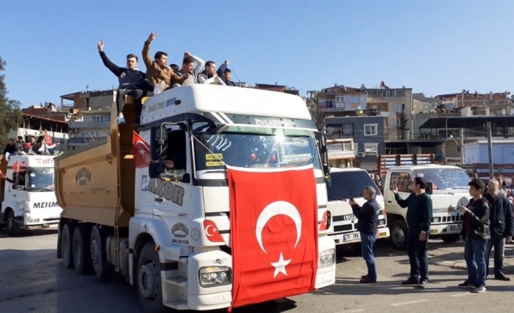 İzmir’de Şehitlere Saygı Konvoyu