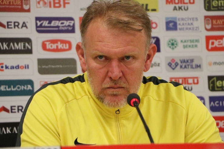 Prosinecki: “Bu 3 Puanla Ligde Kalma Adına İyi Bir İş Yaptık”