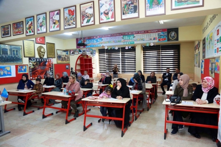 Küçükçekmece’de Mart Ayı Eğitim Seminerleri Başlıyor