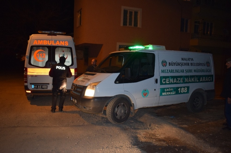 Eski Eşi Tarafından Evinde Ölü Bulundu