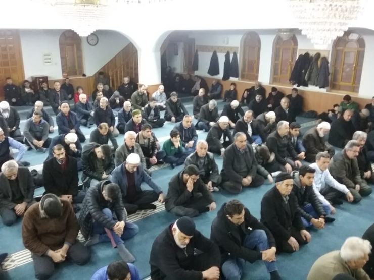 Malatya’da Şehitler İçin Dualar Edildi