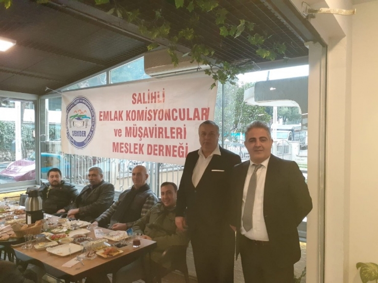 Salihlili Emlakçılardan Birliktelik Vurgusu