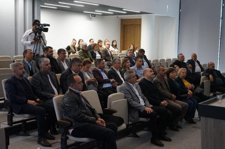 Mezitli Belediyesi Meclisi’nden Şehitlere Saygı