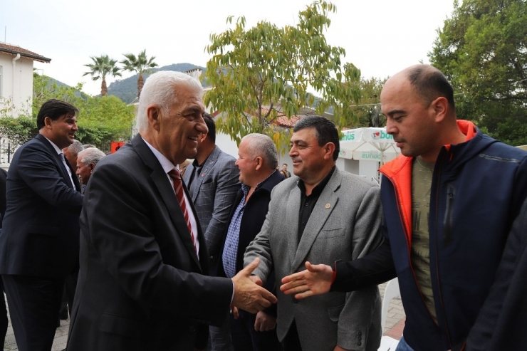 Başkan Gürün, Fethiyeli Muhtarlarla Bir Araya Geldi