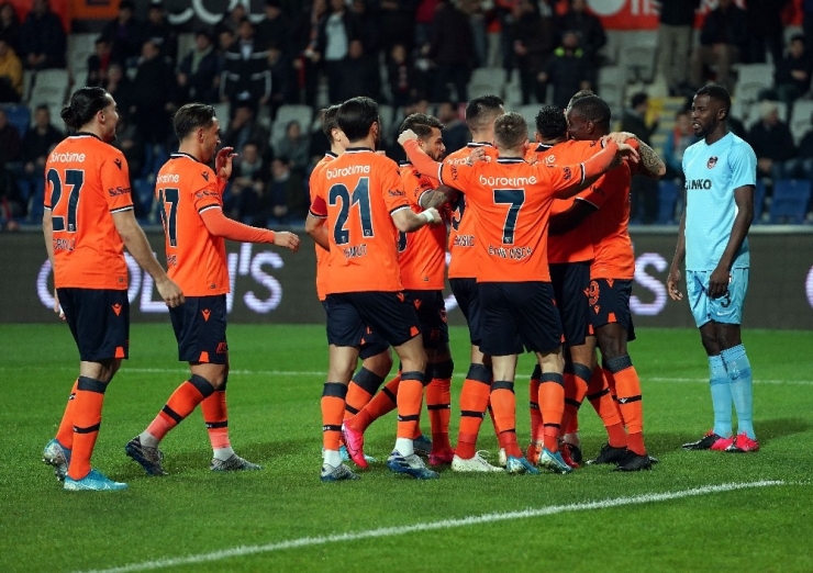 Süper Lig: Medipol Başakşehir: 3 - Gaziantep Fk: 1 (Maç Sonucu)