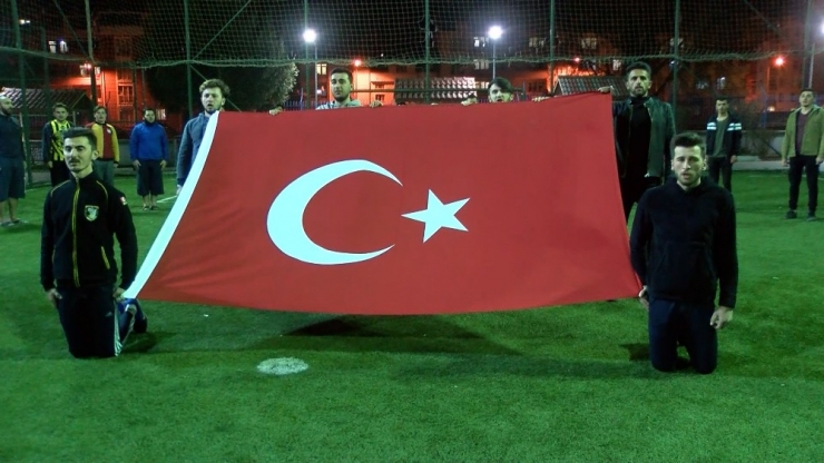 Üniversite Öğrencilerinden ‘Bahar Kalkanı Harekatı’na Destek