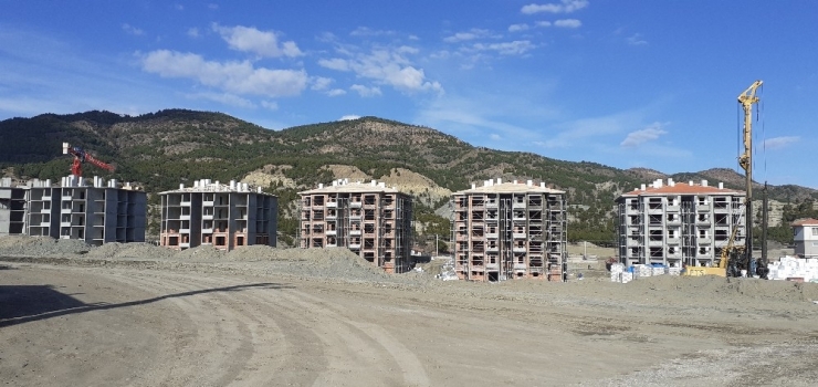 Osmancık’ta Şenyurt Toki Binalar Yükseliyor