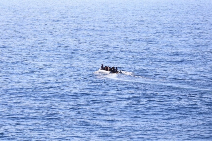 Antalya’daki Göçmenlerin Kaş İlçesinden Meis Adası’na Geçişleri Başladı