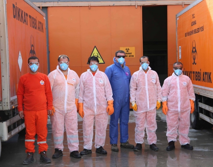 Büyükşehir’den Salgın Hastalıklara Karşı İlaçlama