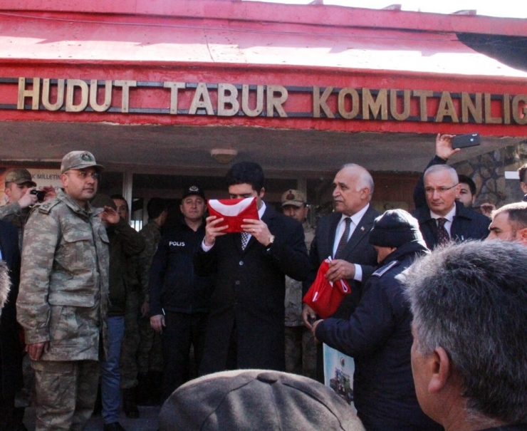 Çıldır, Mehmetçiğe Destek İçin Yürüdü