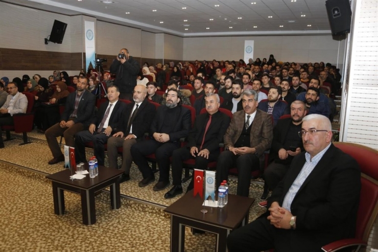 Beü’de "28 Şubat Ve Müslümanca Duruş" Konferansı