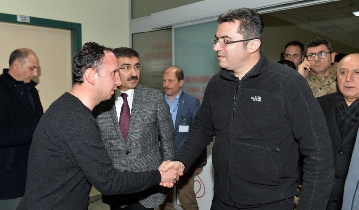 Vali Memiş, “Devletimizin Tüm İmkânları Seferber Edilmiştir”