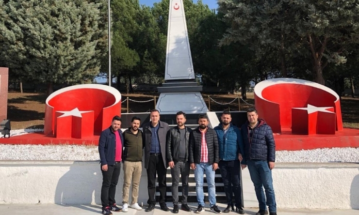 Bursalı Kardelenler Şehit Abileri İçin Dua Etti