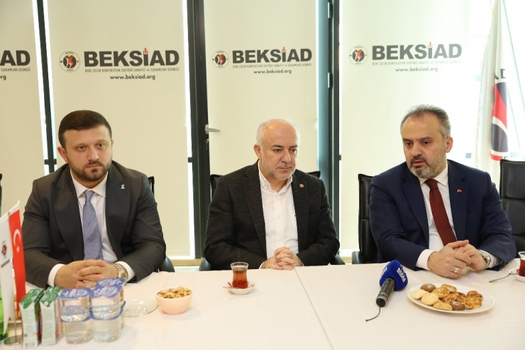 Vişne Caddesi’ne Estetik Dokunuş