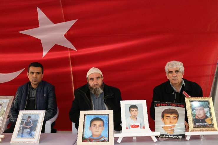 Hdp Önündeki Ailelerin Evlat Nöbeti 183’üncü Gününde