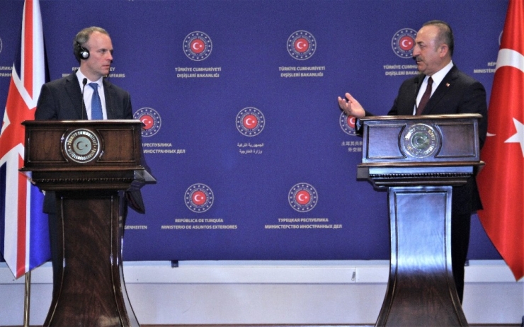 Bakan Çavuşoğu, İngiliz Mevkiidaşı Raab İle Ortak Basın Toplantısı Düzenledi
